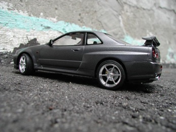 revell nissan skyline